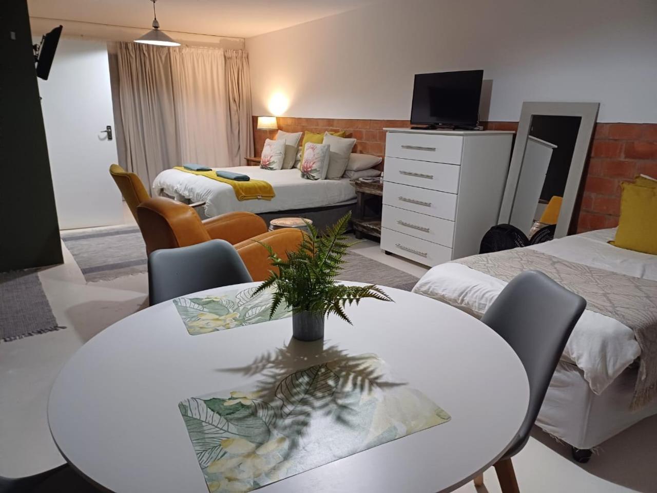 Anna's Place Jeffreys Bay Habitación foto